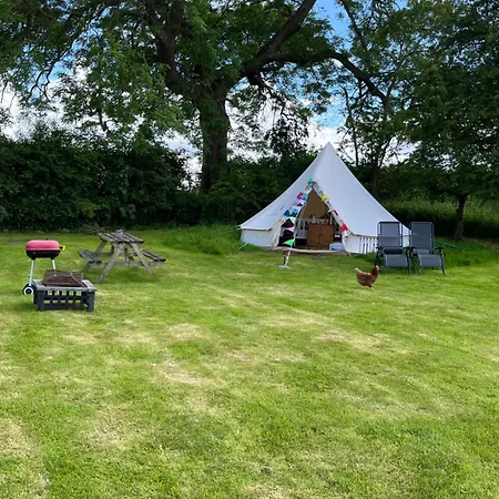 Hotel Fords Farm Glamping à Oswestry Extérieur photo